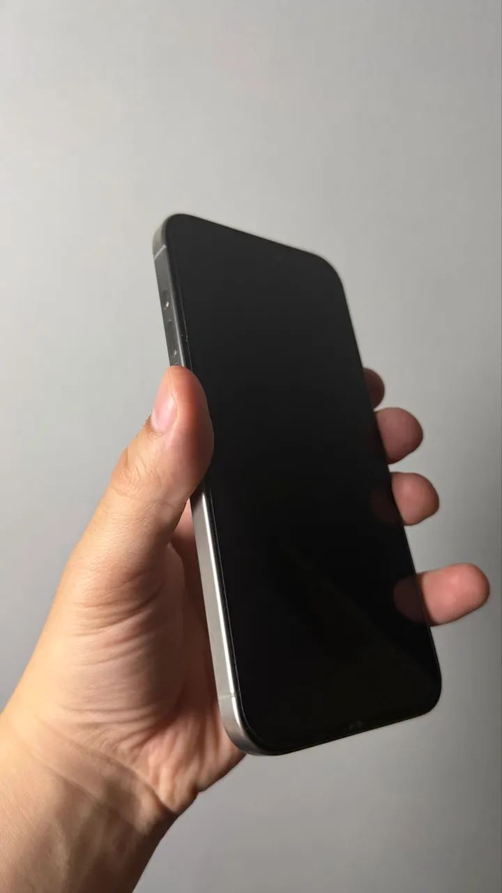 Iphone 15 pro max - Foto 2