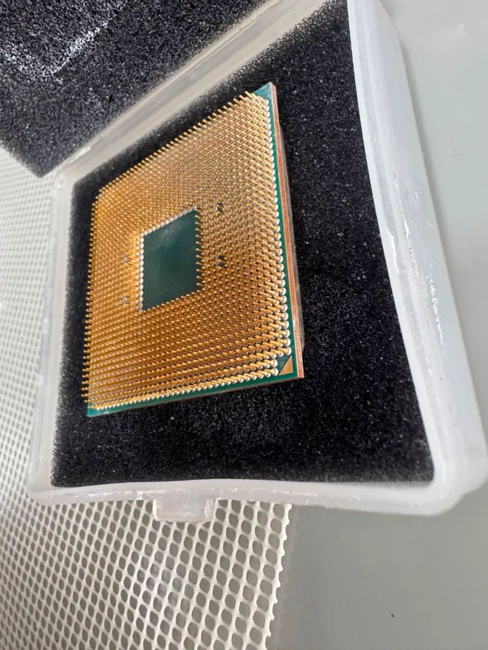 Processador AMD Ryzen 3 3200G - Foto 2