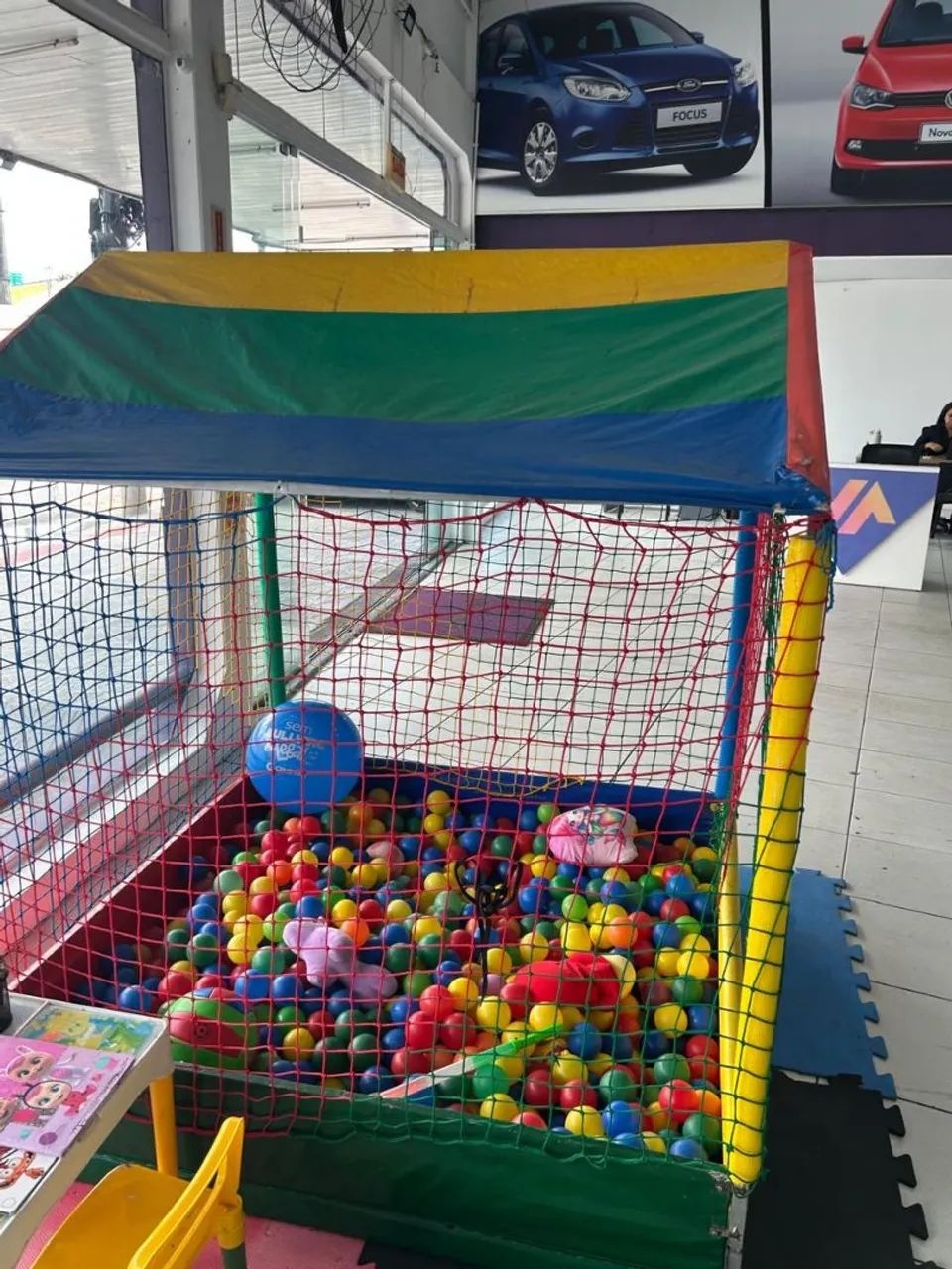 Piscina de bolinhas - Foto 2