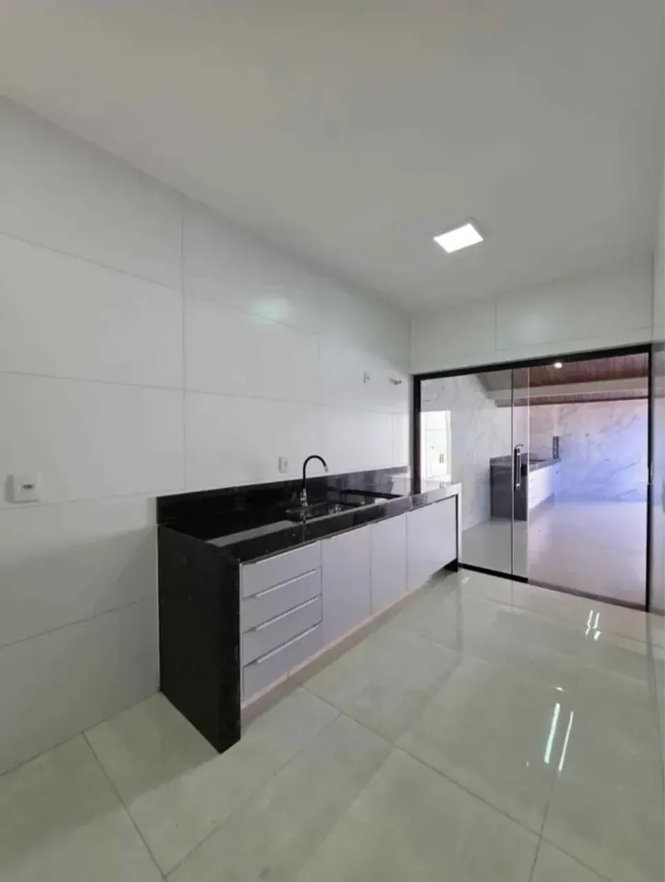 Oportunidade casa 2 quartos 3 banheiros 120m² - Foto 2