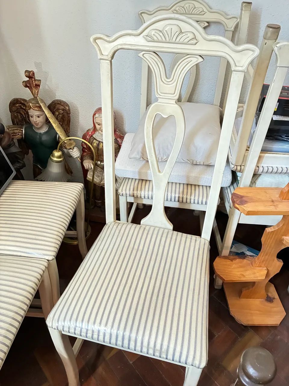 Mesa de vidro com 6 cadeiras - Foto 3