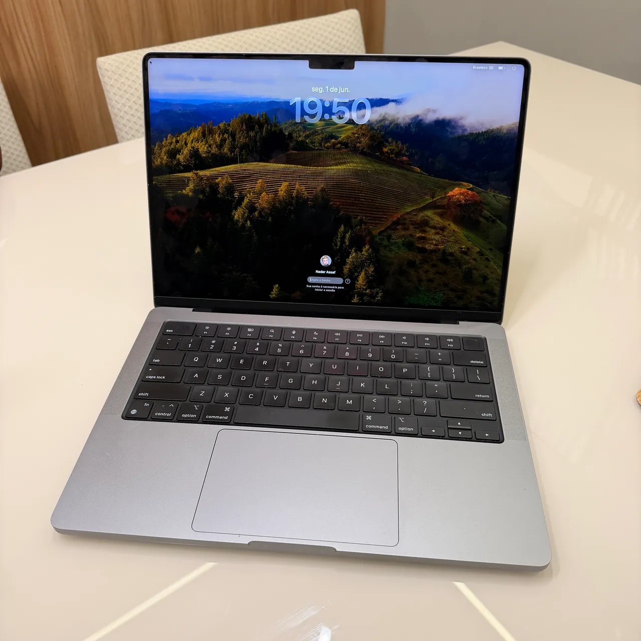 iMac Apple M4 16GB 256GB SSD Tela 24