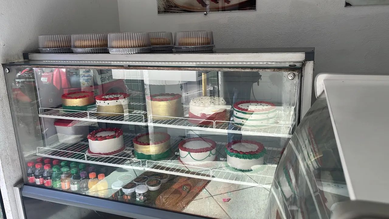 Vitrine refrigerada  - Foto 4