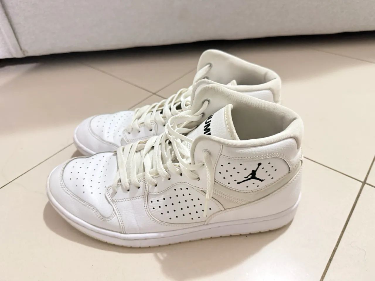 Vendo Nike jordan  - Foto 2