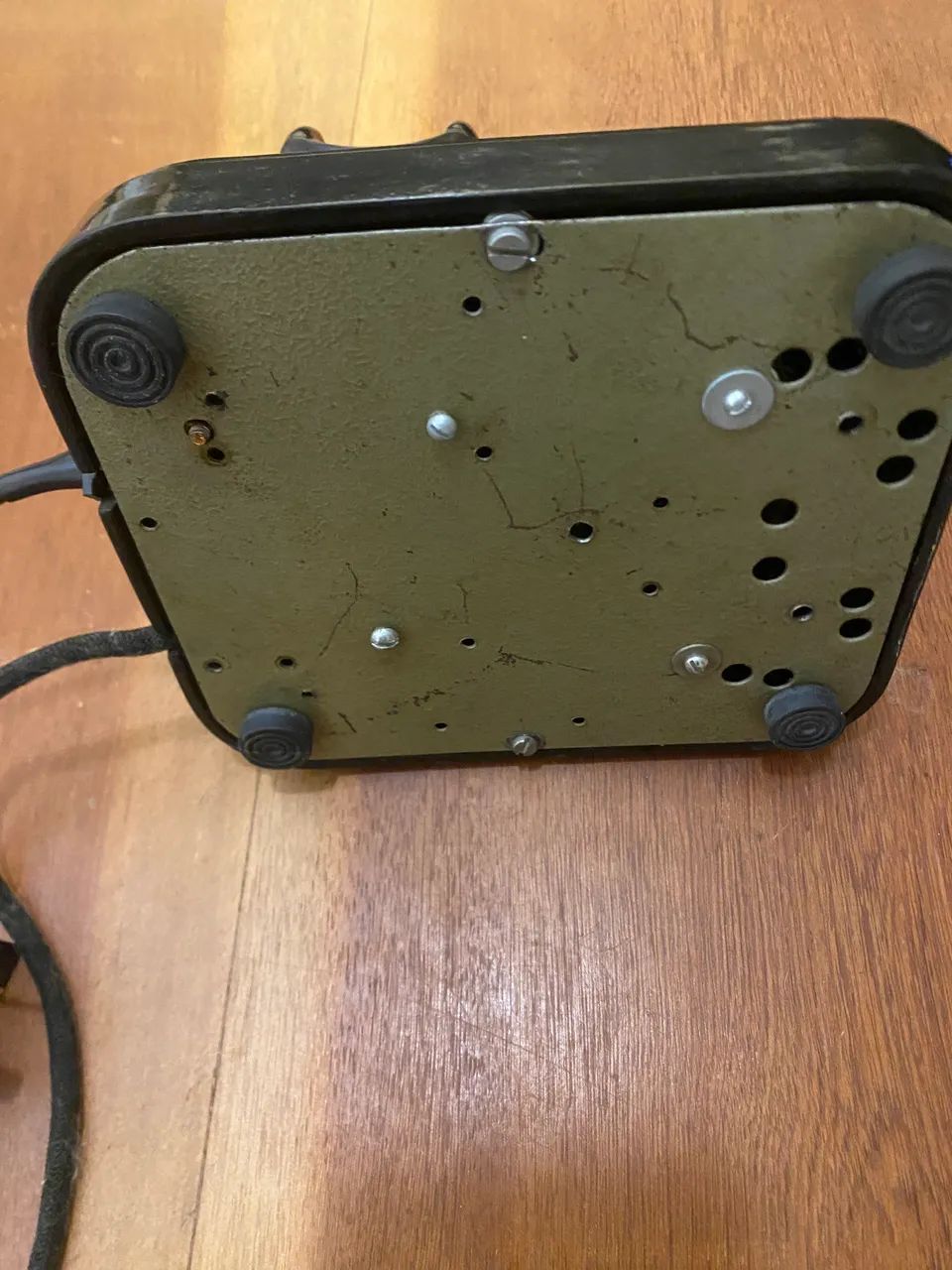 Telefone antigo 1950 preto baquelite perfeito funciona com pulso  - Foto 3
