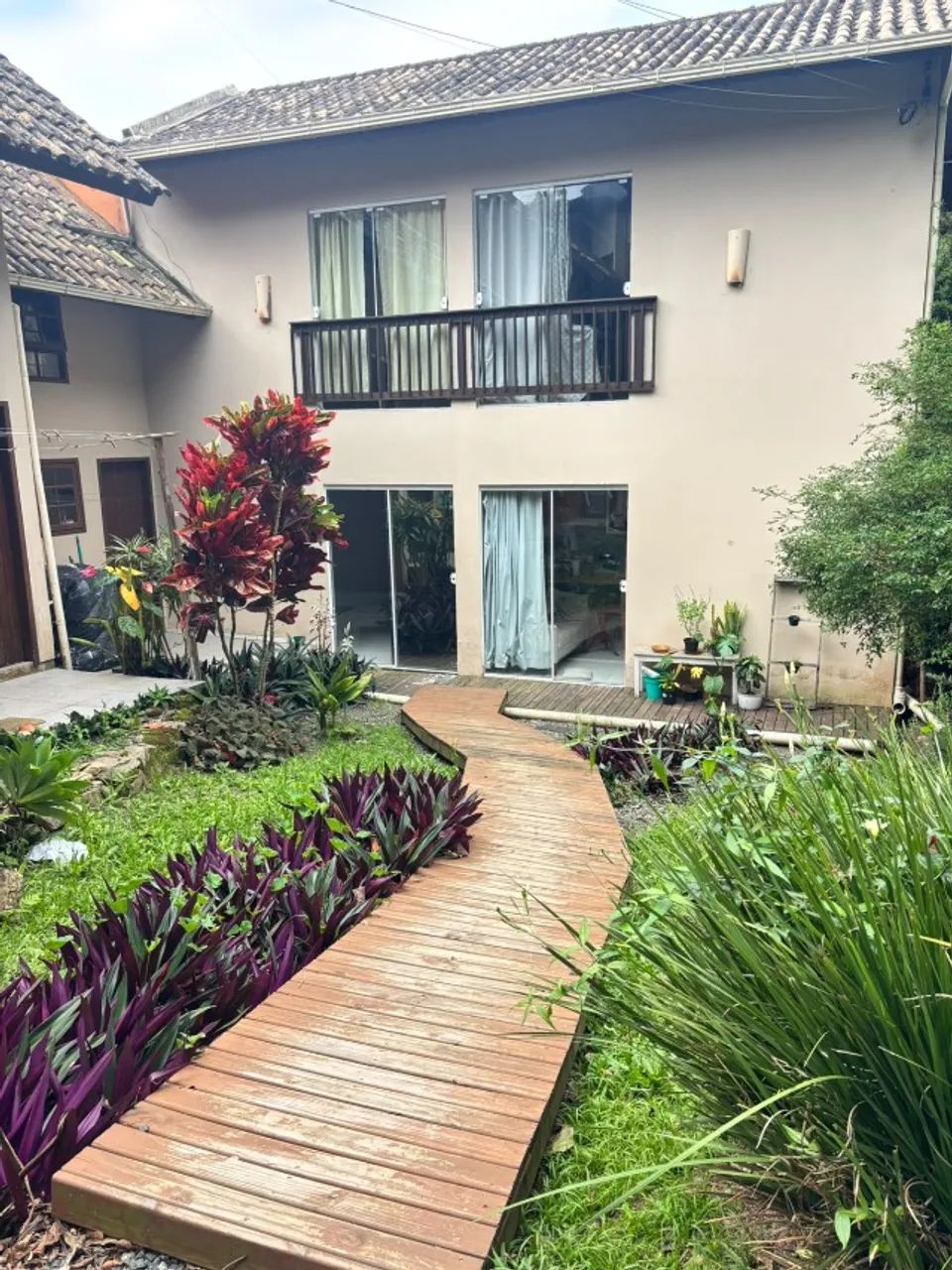 Alugo Apartamento Praia Mole / Barra da Lagoa