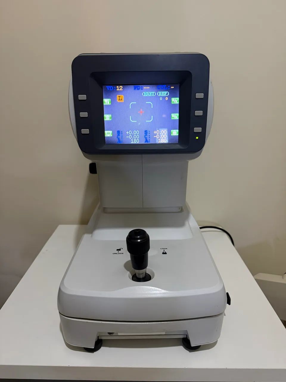 Auto refrator / ceratômetro KR 9000 - Foto 3