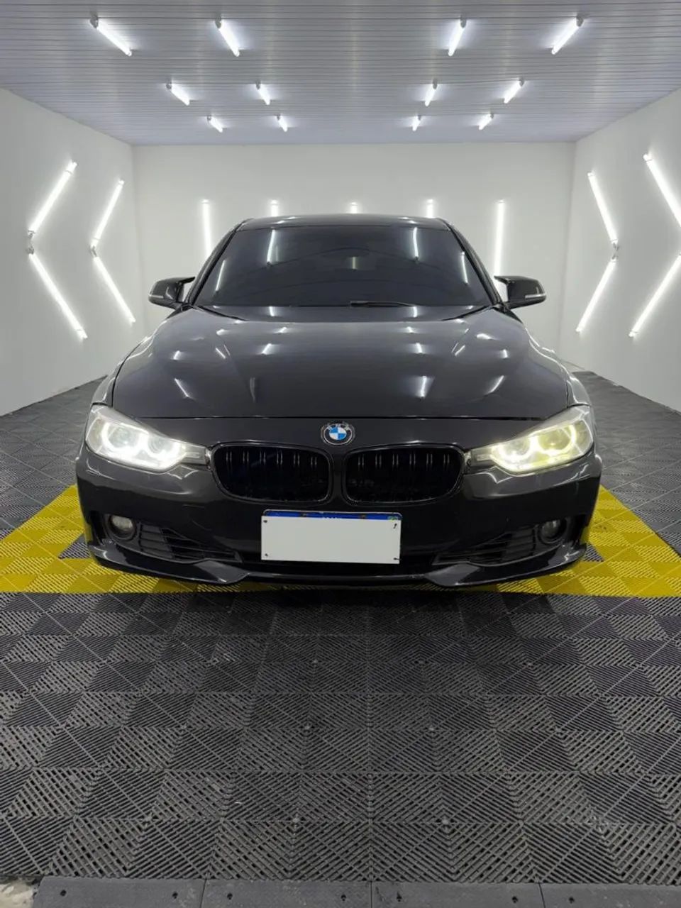 BMW 320I A 2.0 Turbo/activeflex 16V 184cv 4P 2013
