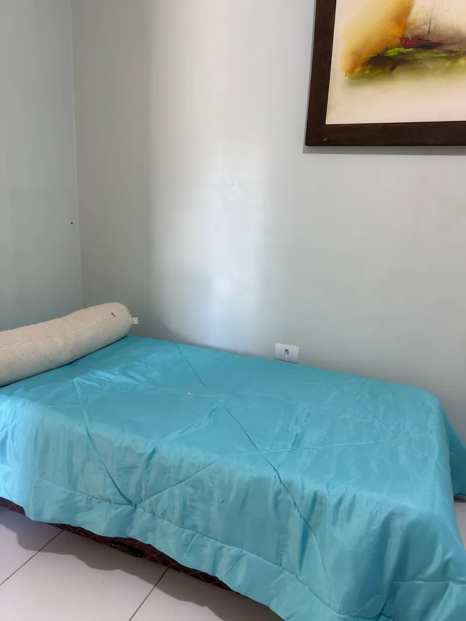 Vendo cama box solteiro com cama auxiliar  - Foto 2