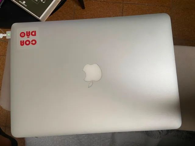 MacBook Air 13" (Mid 2012) - Intel Core i7 | 8 GB RAM | SSD 256 GB