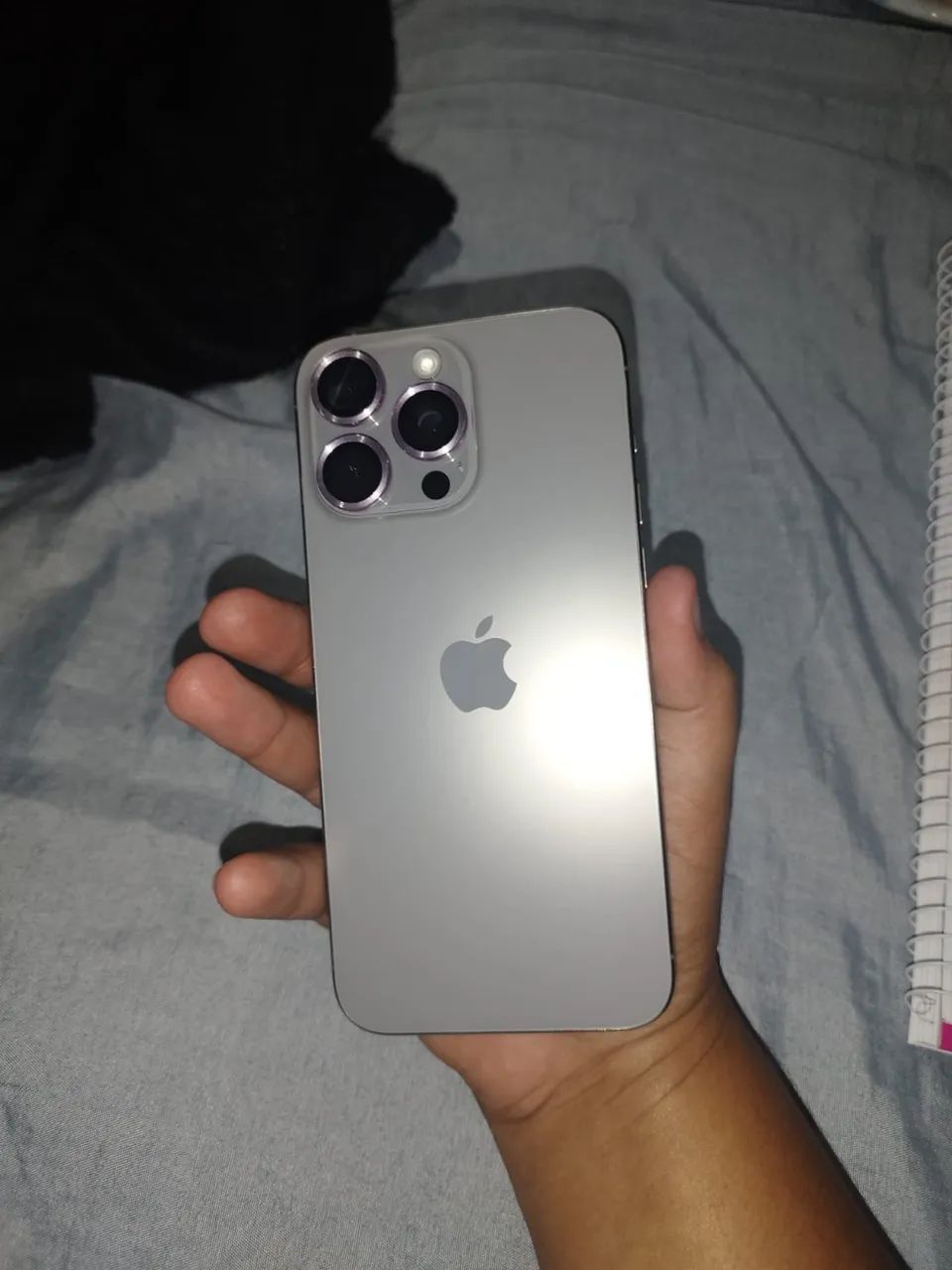 iPhone 15 pro max - Foto 2