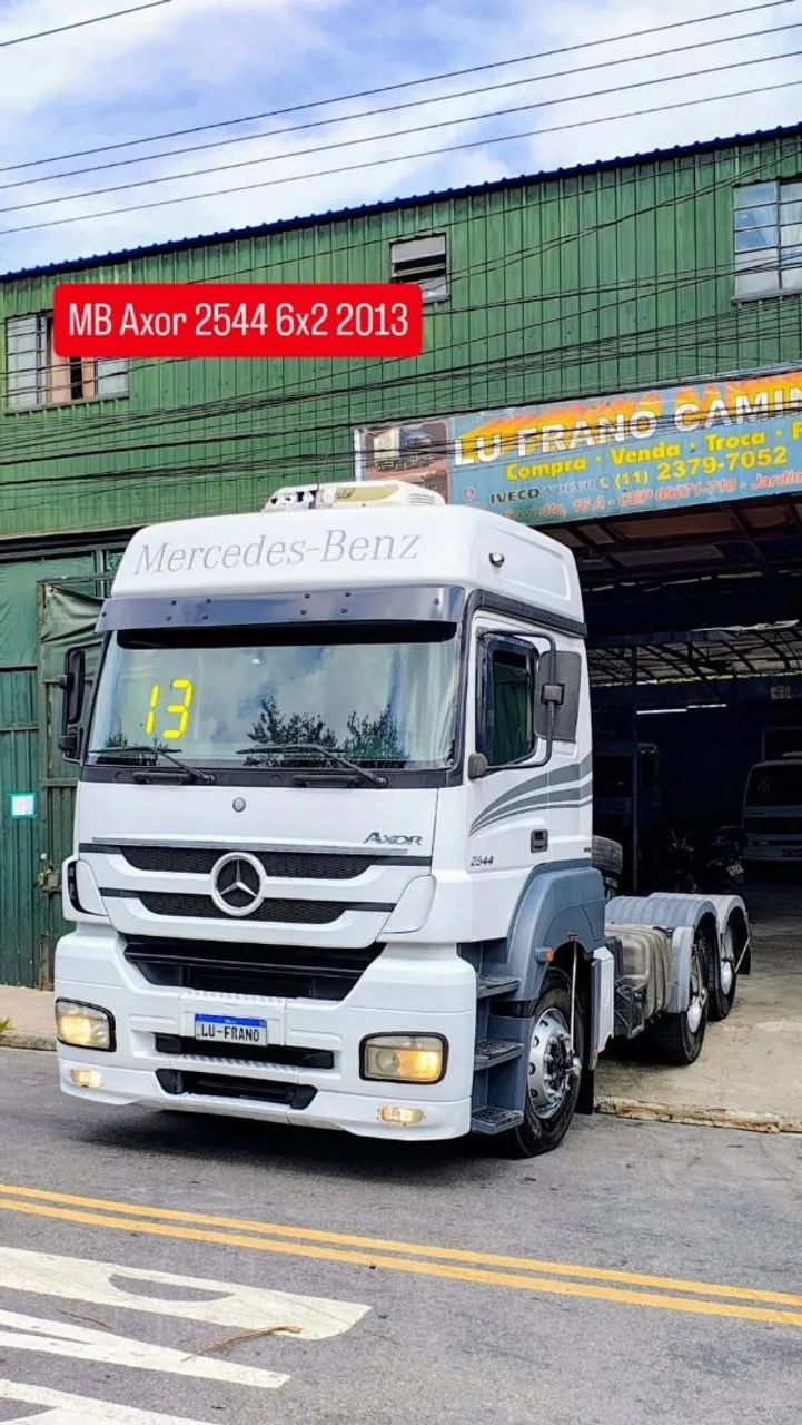 Axor 2544 2013 teto alto automático extremamente novo  - Foto 4