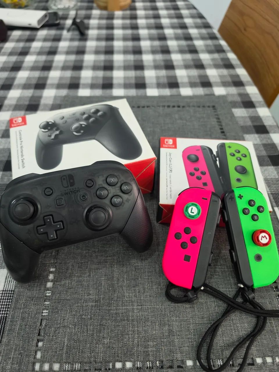 Joy Con e Pro Controller Switch 1