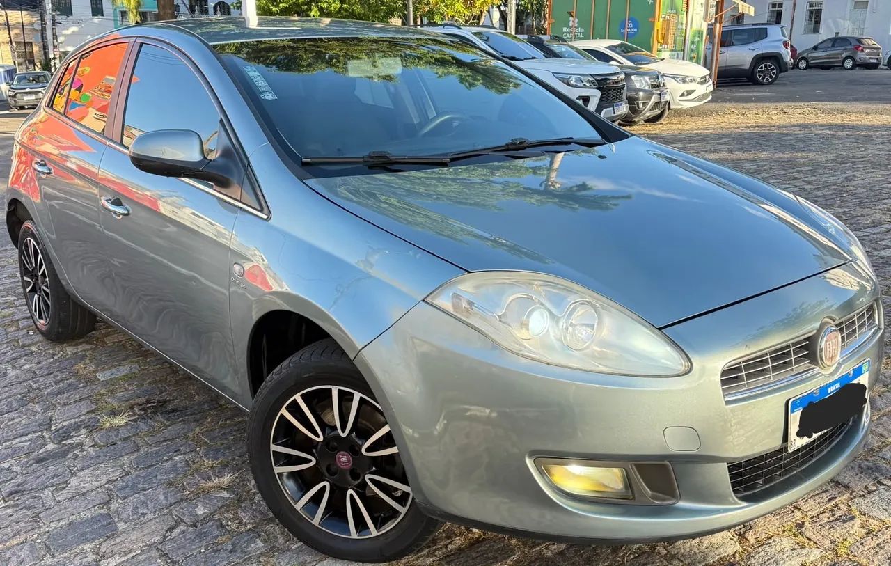 Fiat Bravo Bravo ESSENCE 1.8 Flex 16V 5p 2013