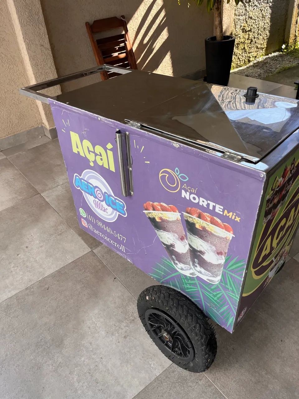 Carrinho de açaí 