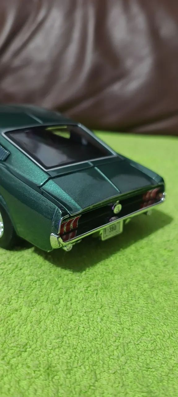Miniatura 1/18 Ford Mustang GTA - Foto 2