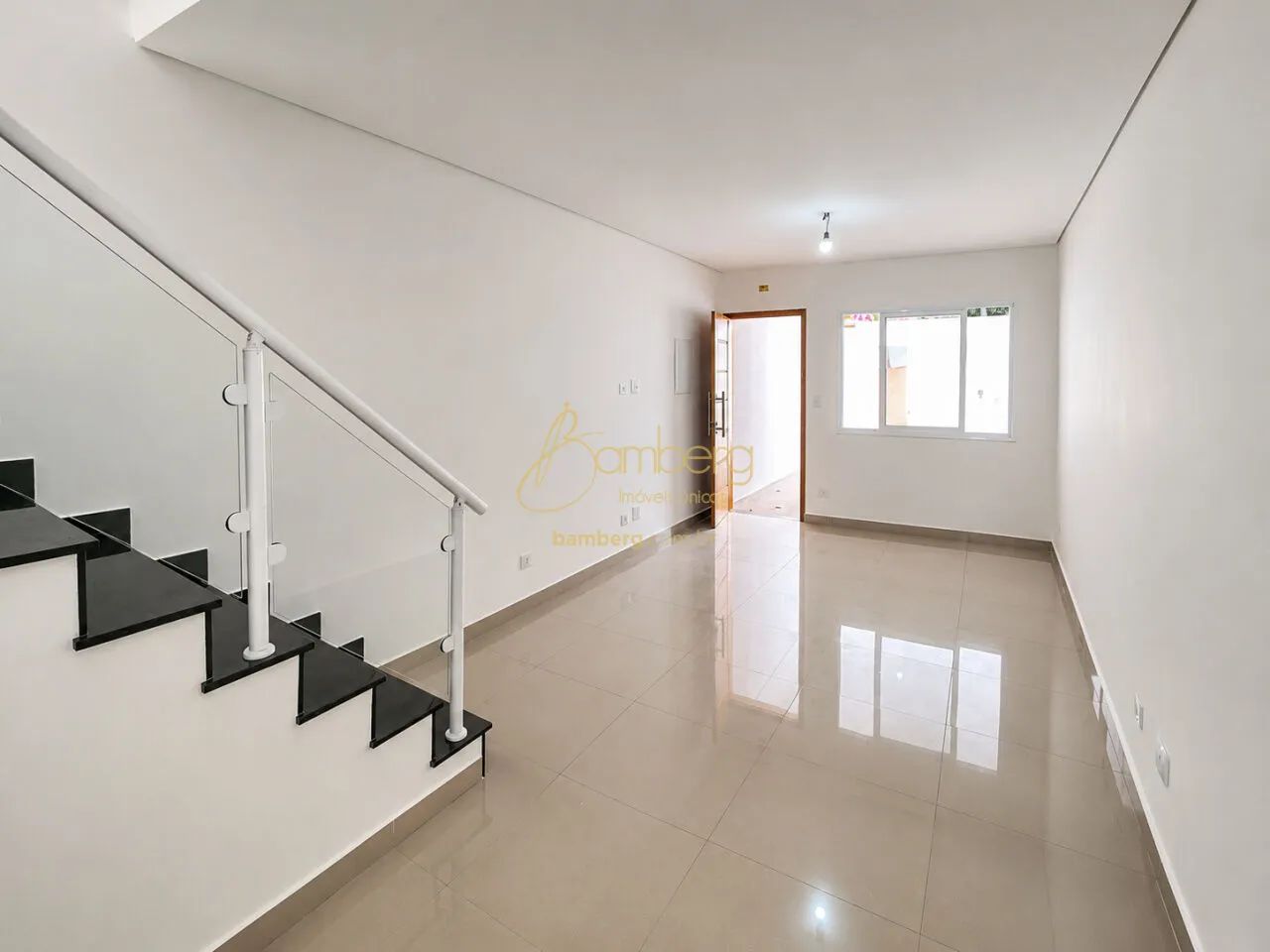Casa com 3 Dormitórios com 2 Vagas a Venda na Cidade Ademar - Foto 3