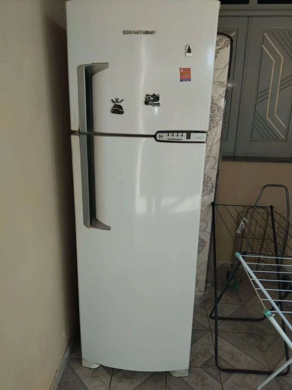 Vendo geladeira sem gaz brastemp