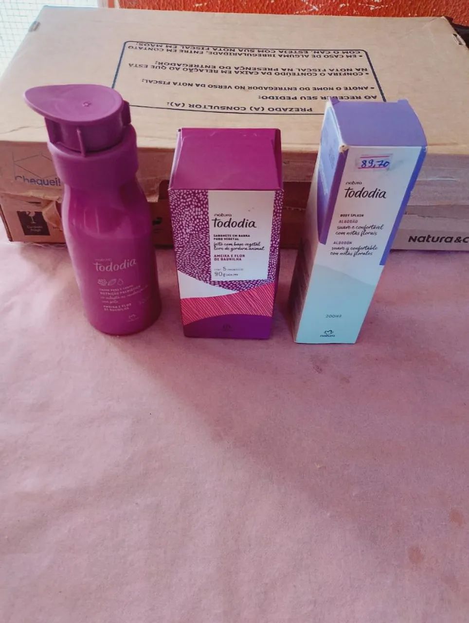 Vende-Se Avon e natura