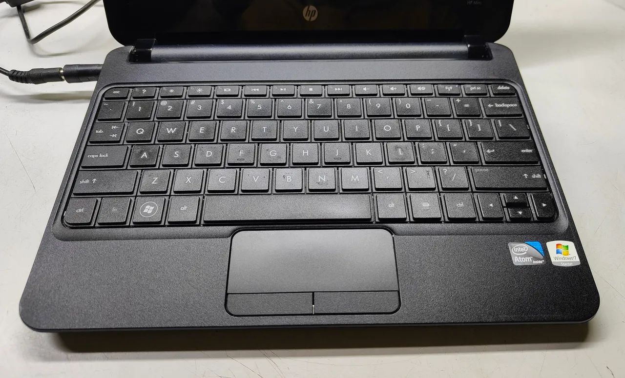 Netbook HP Mini 110-3000 funcionando perfeitamente. - Foto 2
