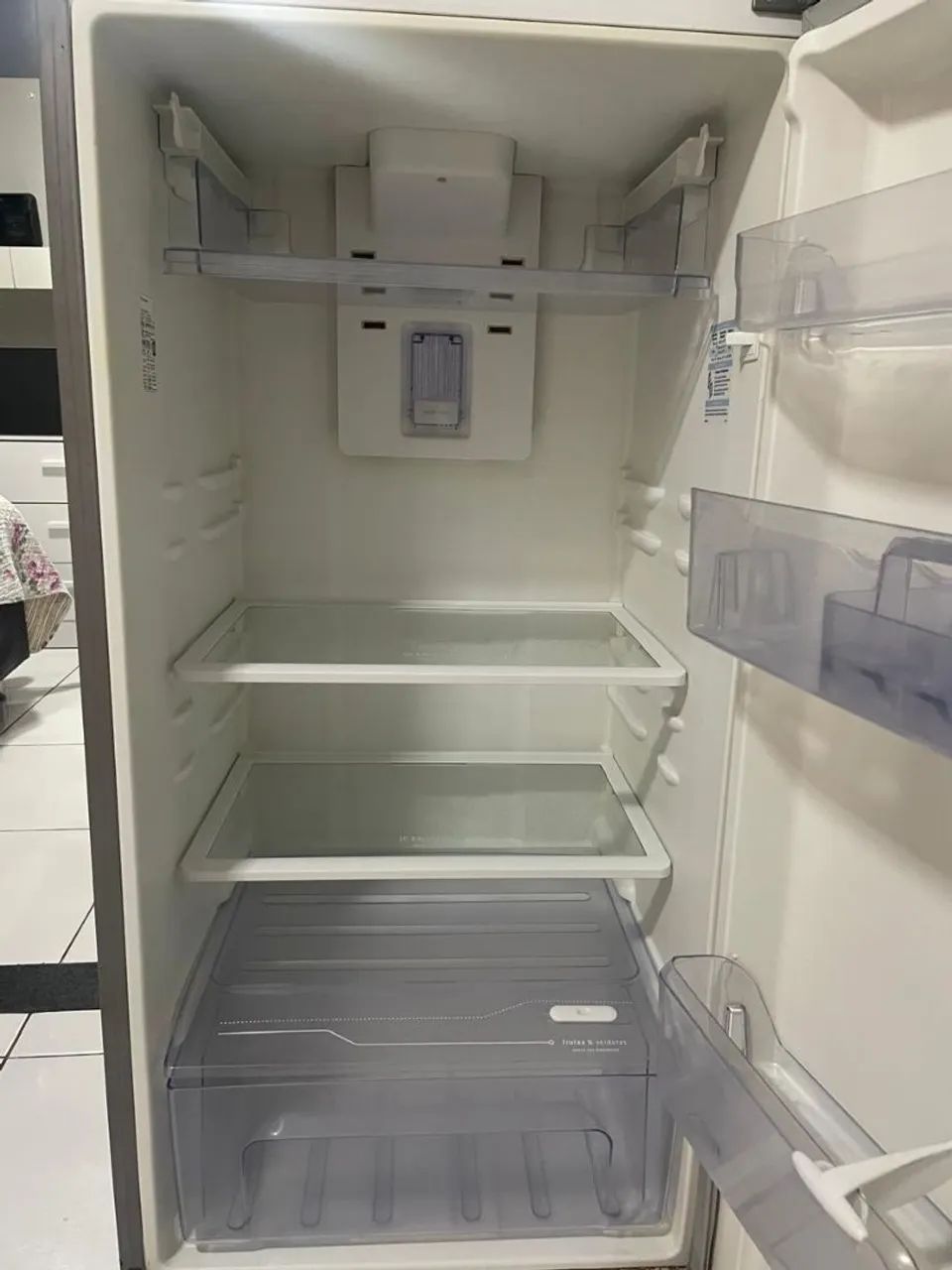 Geladeira Electrolux frost free - Foto 3