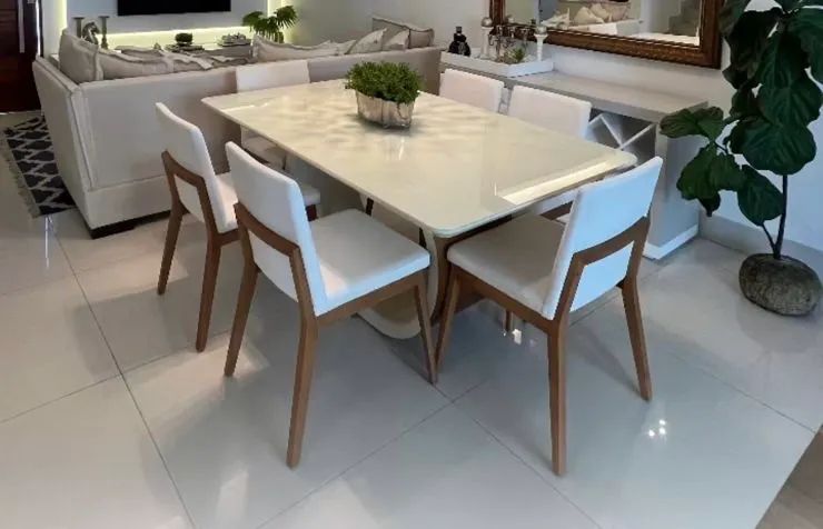 Vende-se Mesa