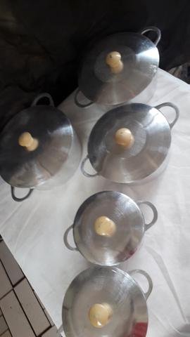 Conjunto de panelas de alumínio batido - Foto 6