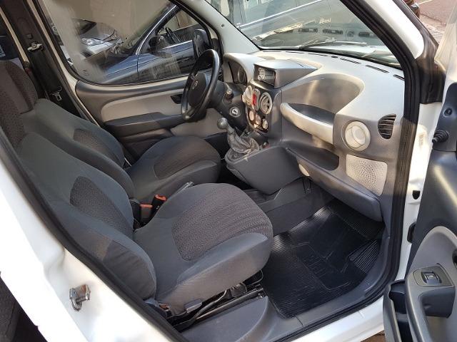 Fiat Doblo Essence 1.8 Flex 16V 5p - Foto 9