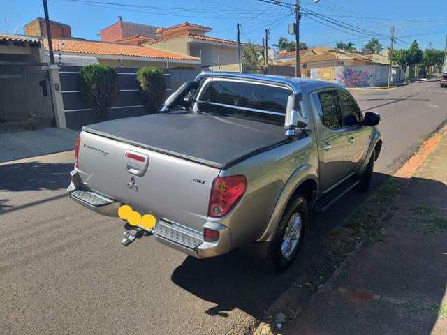 Mitsubishi L200 Triton HPE - Foto 5