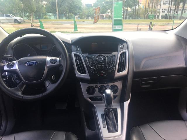 Ford Focus SE Sedã 2.0 Powershift - Muito Conservado - Foto 5