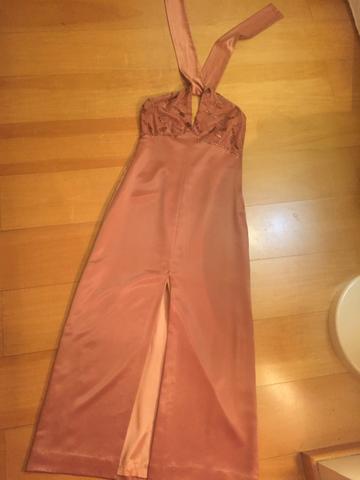 Vestido social longo rosa antigo de cetim e renda tam M - Foto 4