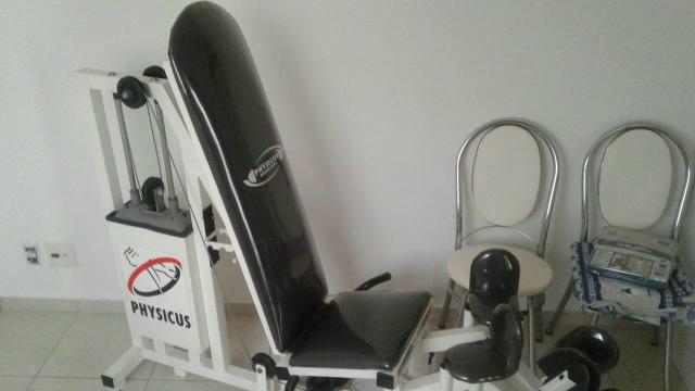 Aparelho de ginástica e fisioterapia