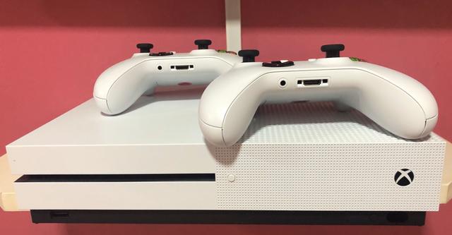 Xbox One S + GTA 5 - Foto 2