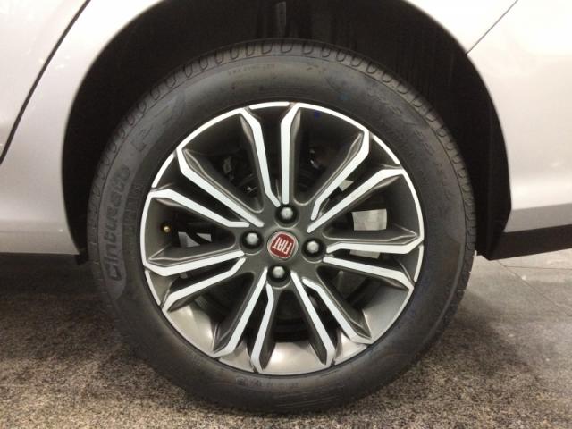 FIAT CRONOS 1.8 E.TORQ FLEX PRECISION 2018 - Foto 8