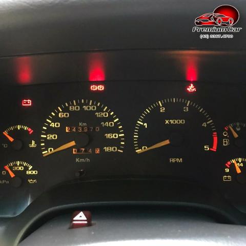 Blazer DLX 2.8 4x4 - Foto 15