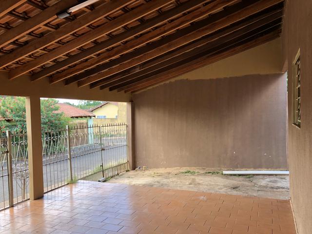 Alugo Casa no Aerorancho (próximo ao Terminal Aerorancho e Hospital Rosa Pedrossian) - Foto 5