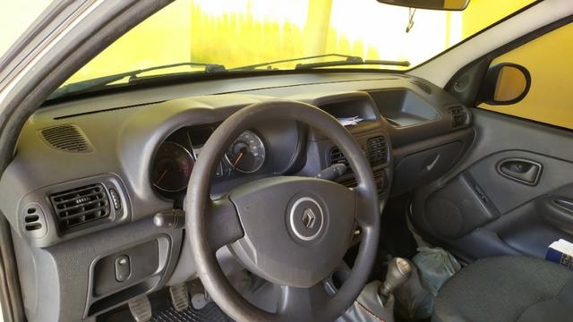 Vendo Renault Clio 1.0 flex 4 portas em perfeito estado, segundo dono! - Foto 4