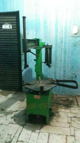 Maquina pneus borracharia
