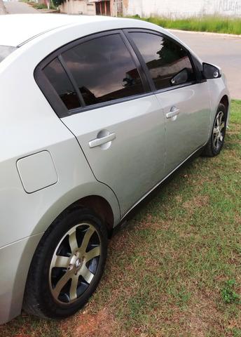 Nissan Sentra S 2.0 16 V automático - Foto 6