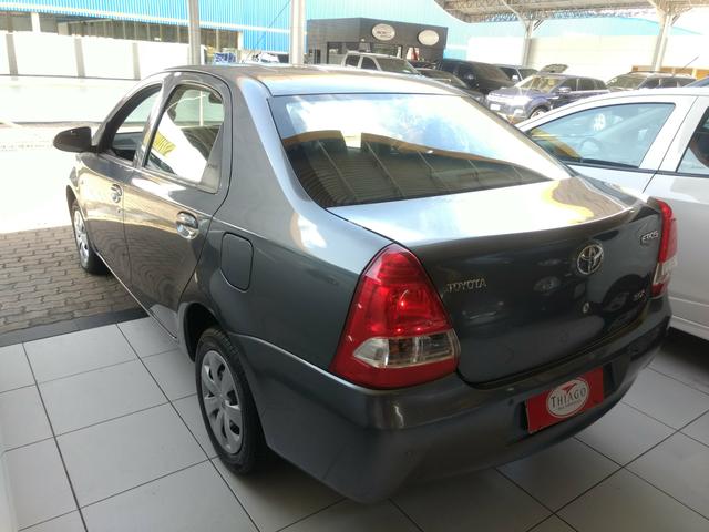 Etios Sedan 1.5 X - Foto 6