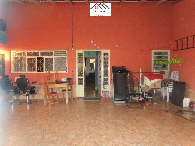 QR 512 Ótima Casa 3 Quartos E s c r i t u r a d a