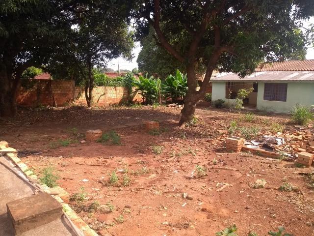 Vende-se Casa no Centro de Carlópolis PR - Foto 3