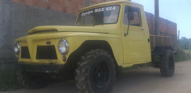 F75 4x4 recém revisada - Foto 4