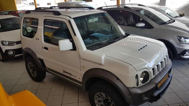 JIMNY 2019/2019 1.3 4SPORT 4X4 16V GASOLINA 2P MANUAL - Foto 9