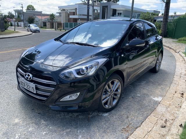 Vendo i30 2016 com teto 1.8