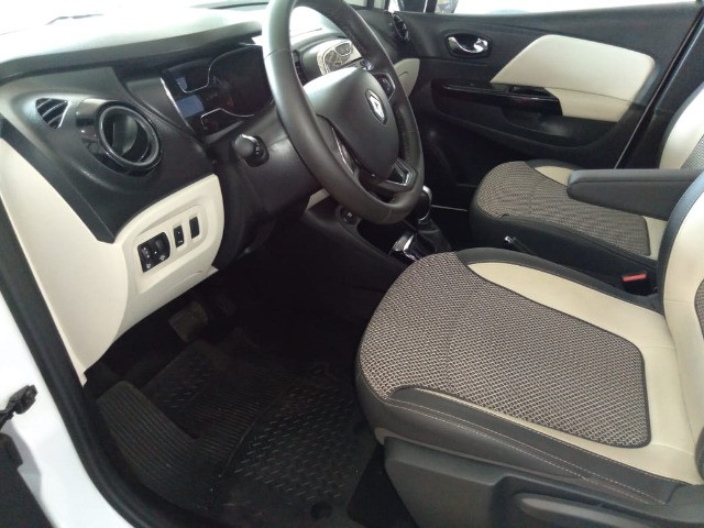 Captur 1.6 S C E Intense C V T Automatica - Foto 10
