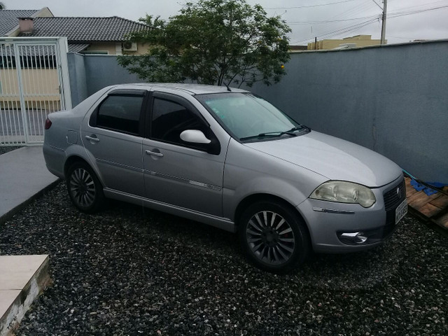 Fiat Siena 1.6 2012 Essence