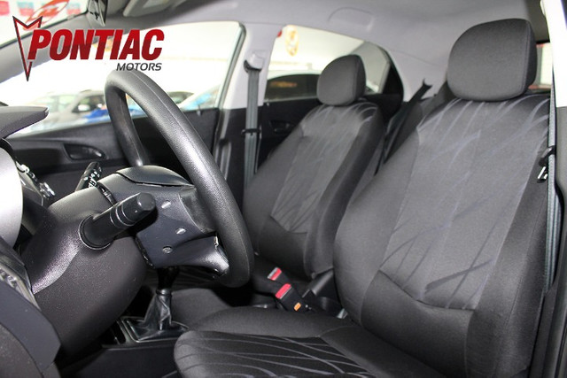 Hyundia HB20 1.0 Comfort 2013 - Foto 8