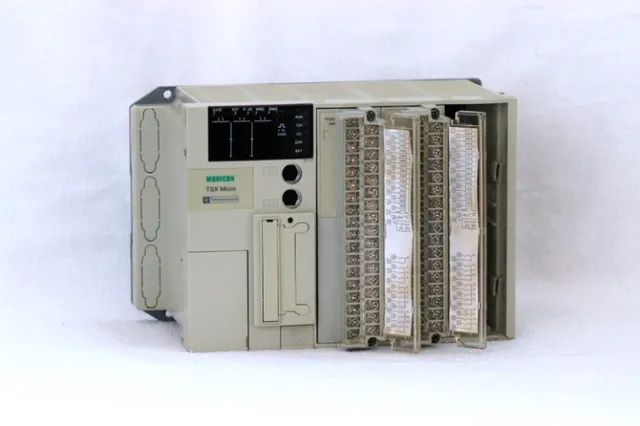 CLP Modicon TSX Micro