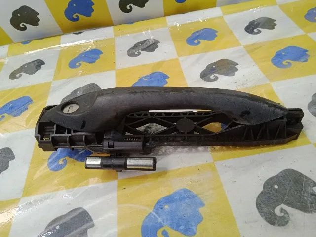 Maçaneta Externa Dianteira Esquerda Onix Turbo 2020-23 
